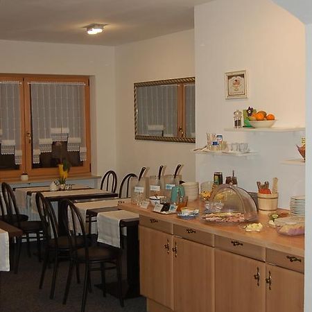 Brucker Gastehaus Hotel Fuerstenfeldbruck Eksteriør billede