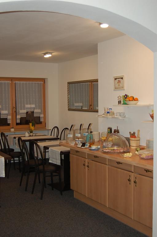 Brucker Gastehaus Hotel Fuerstenfeldbruck Eksteriør billede